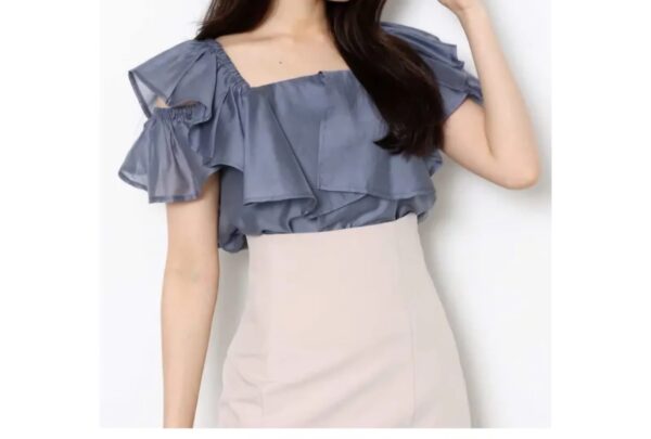 兩穿荷葉邊簡約上衣