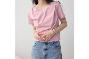 純色蕩領上衣