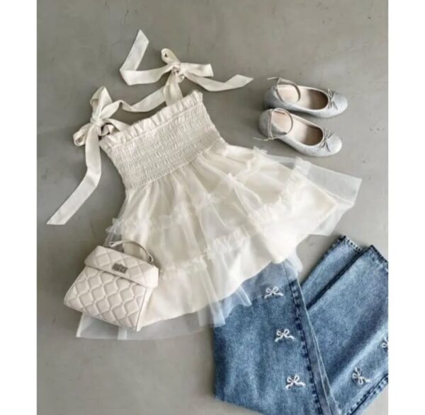 收腰短款連身裙