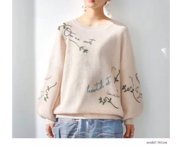 百搭手工刺繡針織上衣