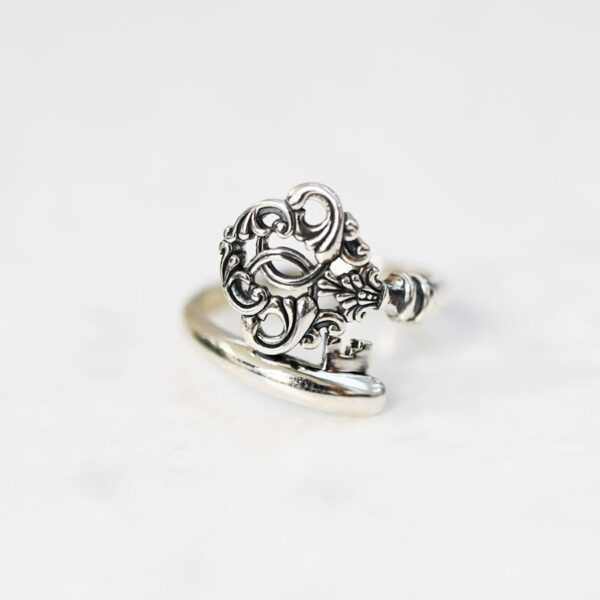 202R1114_01 【Made in Japan】幸運鑰匙戒指