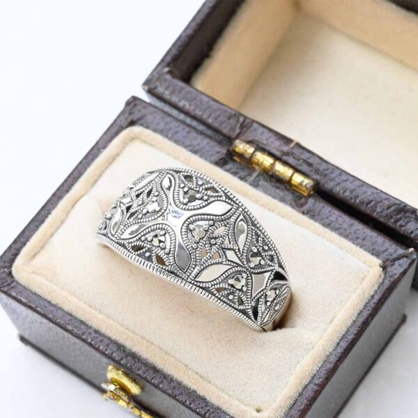 202R1121_05 【Made in Japan】SV 馬爾卡石河流蕾絲戒指