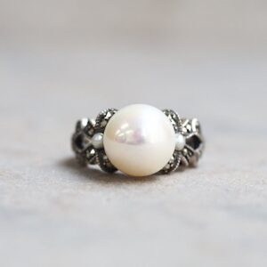 206R0110_01 【Made in Japan】珍珠及馬卡石 緞帶造型戒指