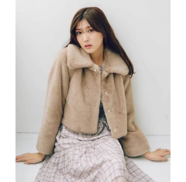 百搭人造毛皮短款外套