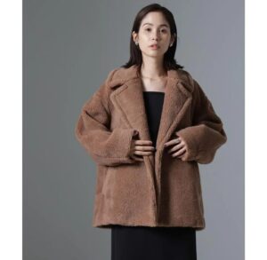 百搭翻領毛絨外套