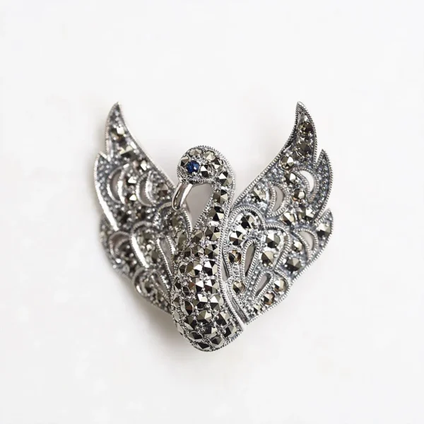 【Made in Japan】 SV系列 藍寶石 天鵝湖 吊墜胸針