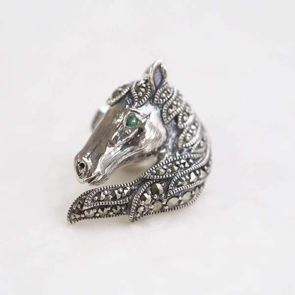 【Made in Japan】 SV系列 馬圖針胸針