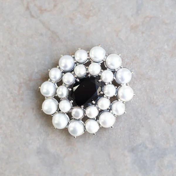 204C0920-ONF_01 【Made in Japan】 SV系列 縞瑪瑙與珍珠圓形吊墜胸針