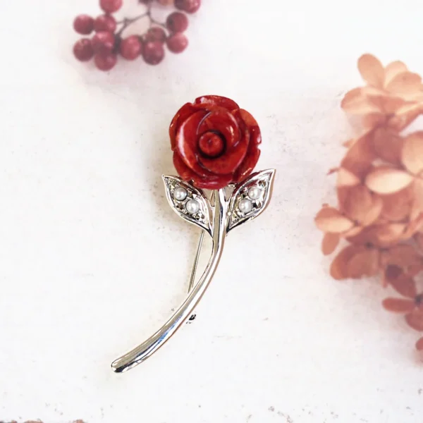 204C1139-TY_01 【Made in Japan】 SV系列 珊瑚與種珍珠 薔薇 吊墜別針