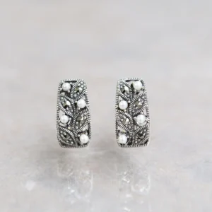 204E0674_01 【Made in Japan】 SV系列 珍珠簡約葉子耳環/夾耳環