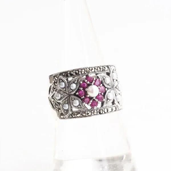 204R0300-RB_04 【Made in Japan】 SV系列 紅寶石同珍珠花朵寬版戒指