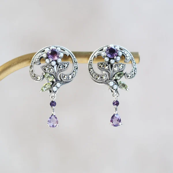 204E0198_01 【Made in Japan】 SV系列 紫水晶同橄欖石花耳環/耳夾