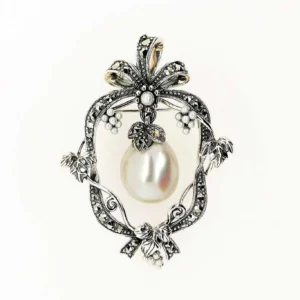 206C0012_01 【Made in Japan】 SV系列 珍珠與馬克賽石吊墜別針