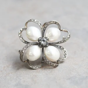 206C0173-WTF_01 【Made in Japan】 SV系列 珍珠&白色托帕石&馬卡石 花水木 吊墜/胸針