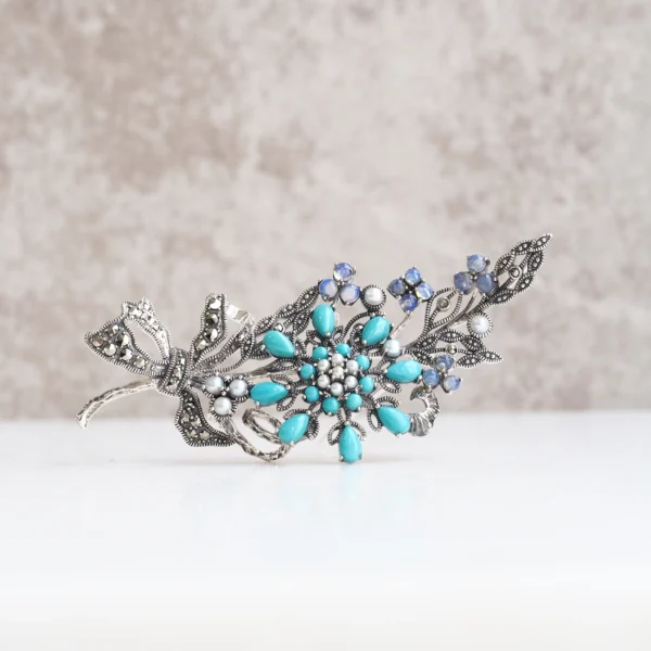 403C0130-TQ_01 【Made in Japan】 SV系列 綠松石與蛋白石花束吊飾胸針